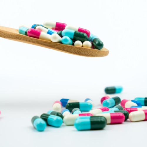 Creșterea alarmantă a rezistenței bacteriilor la antibiotice pune în pericol sănătatea globală