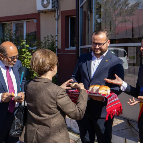 Primarul din Aninoasa a primit ambasadorii Cubei și Venezuelei într-o întâlnire deosebită