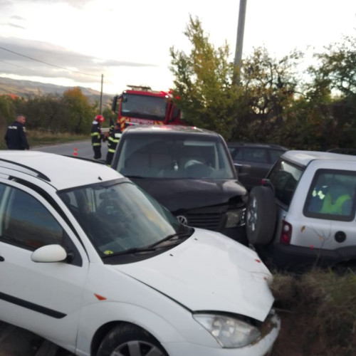 Accident rutier la Bistrița-Năsăud: un tânăr rănit transportat la spital