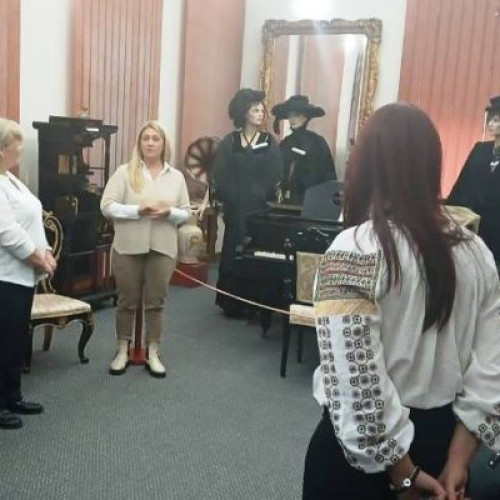 Profesori din Republica Moldova au vizitat Muzeul Unirii din Focșani într-un schimb cultural