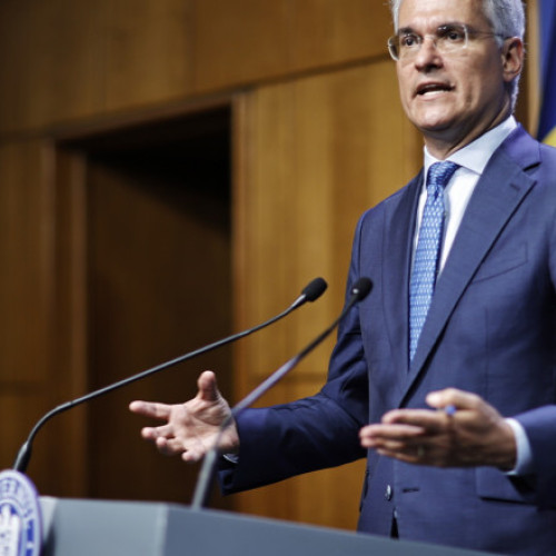 Ministrul Pîslaru: România are un deficit mare și fonduri europene de investiții importante
