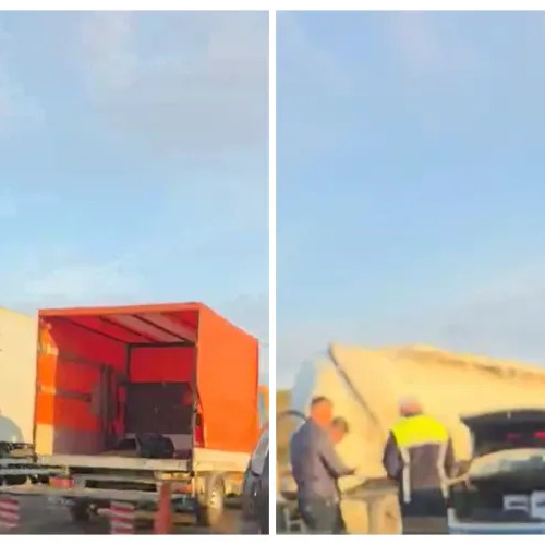 Accident pe DN1C în Jucu între o autospecială de poliție și două autoturisme