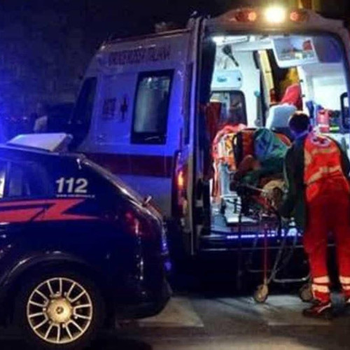 Bărbat găsit mort în Altomonte, partenera internată în stare gravă