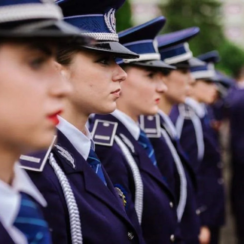 Polițiștii cu performanțe excepționale vor primi majorări salariale de până la 50%