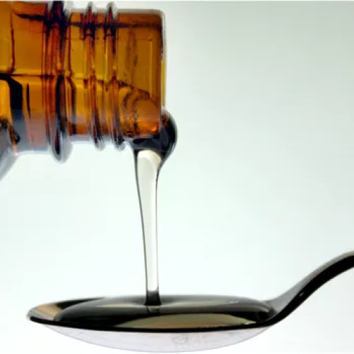 OMS avertizează asupra unui risc mortal în siropuri de tuse pentru copii din India