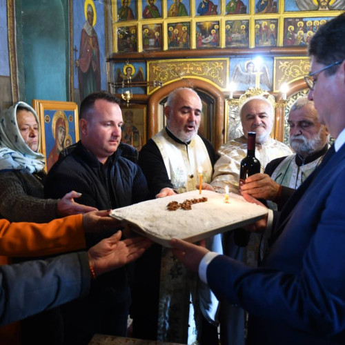 Credincioșii din Răcari au sărbătorit hramul Bisericii Boanga