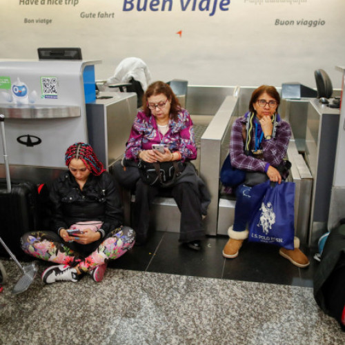 Parlamentul European susține despăgubiri și bagaje gratuite pentru pasagerii aerieni