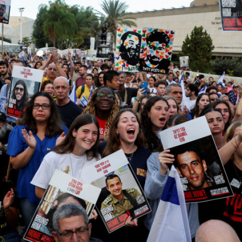 Hamas va transfera patru cadavre ale ostaticilor israelieni, Israelul reduce ajutoarele către Gaza