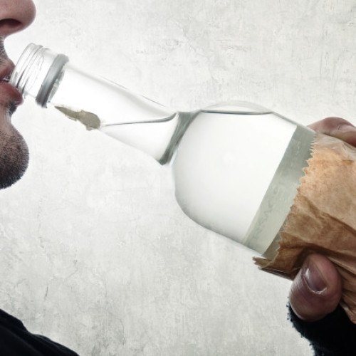 OMS cere politici dure pentru reducerea consumului de alcool în Europa