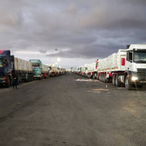 Israel reduce ajutoarele către Gaza și întârzie deschiderea punctului Rafah