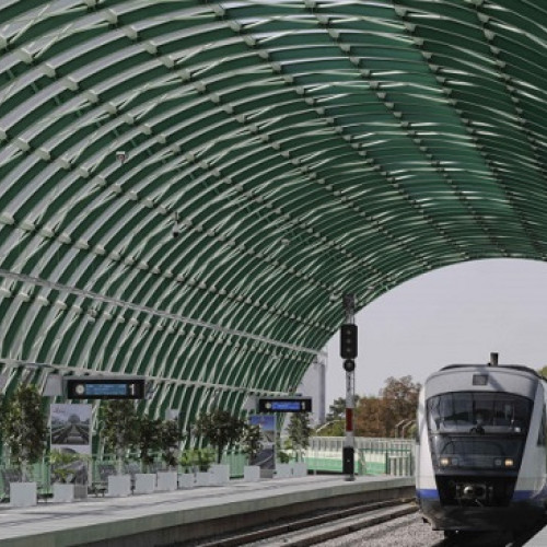 Trenurile spre Aeroportul Otopeni vor fi suspendate câteva zile pentru lucrări de mentenanță