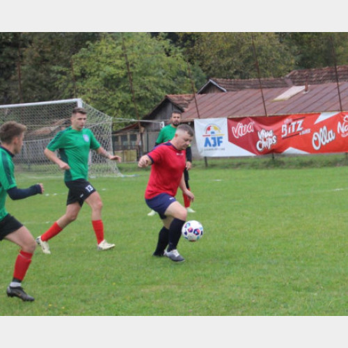 Viitorul Bihor câștigă derby-ul Seriei a 2-a din Liga a 5-a la Vașcău