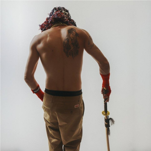 Killa Fonic lansează EP-ul „POR LA PLATA Y POR AMOR”, o călătorie muzicală latino