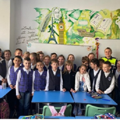 Activitate preventivă la școlile din Baia Mare pentru combaterea violenței domestice