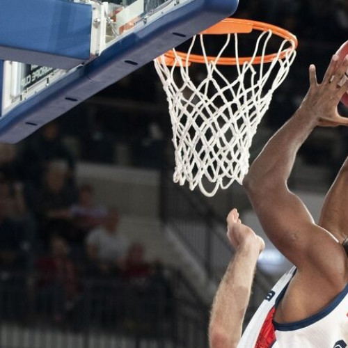 CSM Oradea, singura echipă românească victorioasă în debutul FIBA Europe Cup