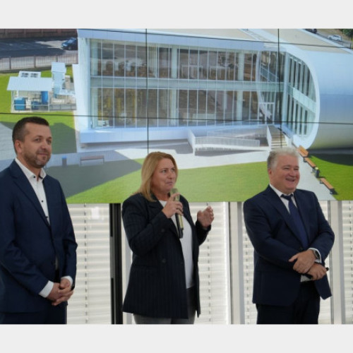 Universitatea din Oradea a inaugurat centrul de transfer tehnologic pentru inovație și cercetare