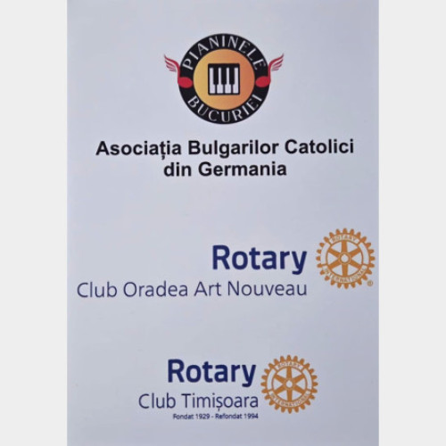 Rotary Club Oradea Art Nouveau donează o pianină Facultății de Arte