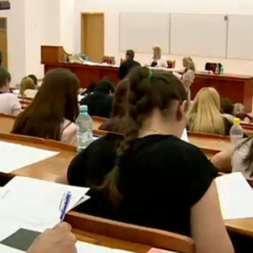 Studentă din Constanța câștigă procesul contra taxei de transfer de 32.500 euro