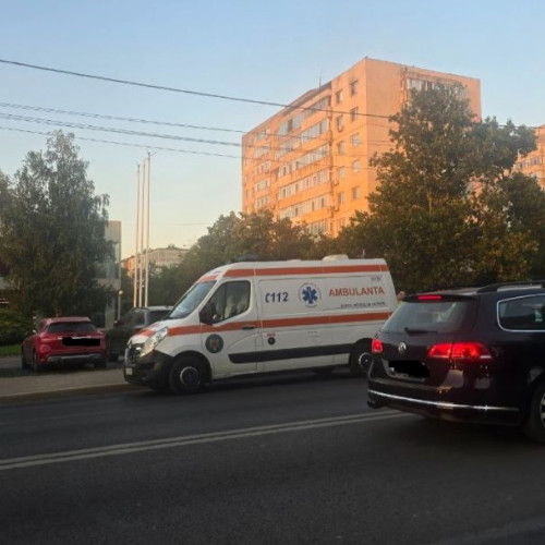 Accident rutier în Ovidiu: scuter și autoturism implicate, victimă cu traumatism cranian