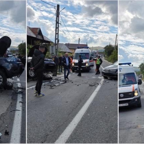 Accident cu trei răniți pe DN 64; traficul, blocat temporar
