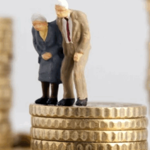 Camera Deputaților a aprobat plata eșalonată a pensiilor private