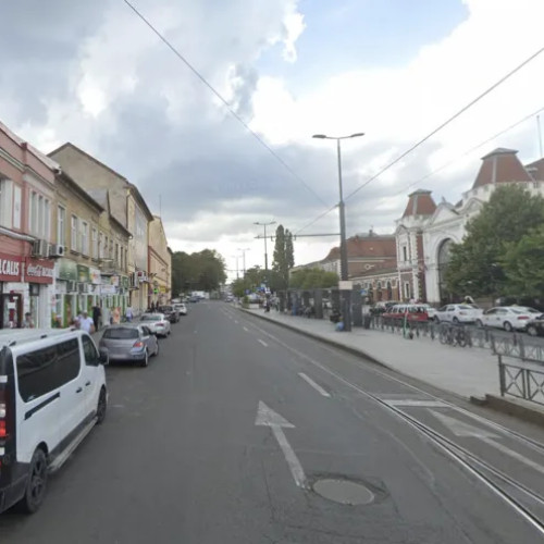 Șoferii reclamă mașini parcate neregulamentar în zona Piața Gării din Cluj-Napoca