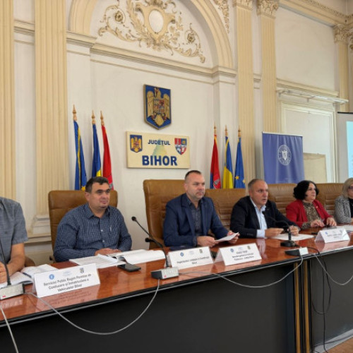 Sesiuni de îndrumare pentru secretarii din Bihor privind legislația și administrarea locală