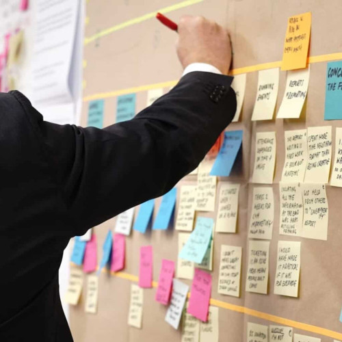 Carieră de succes în domenii neobișnuite cu salarii peste medie