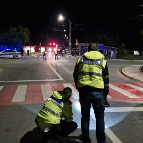 Accident în Botoșani provocat de neacordare de prioritate, două persoane rănite