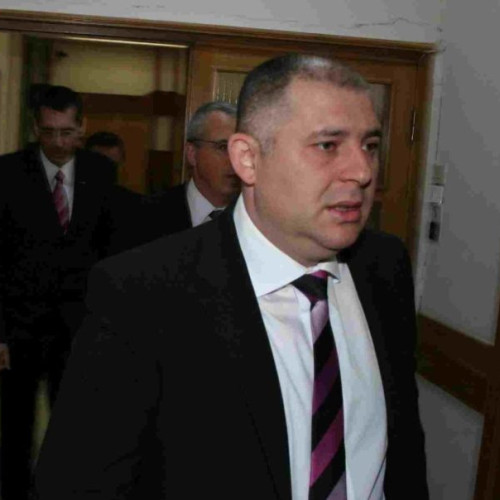 Achitare pentru fostul prefect și alți funcționari în dosarul retrocedărilor de pădure din Vrancea