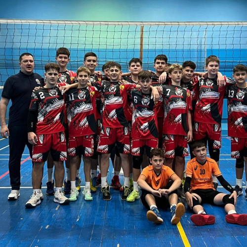 Karatiști și voleibaliști botoșăneni au obținut rezultate notabile la competiții naționale