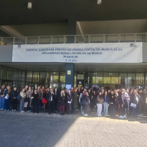 Peste 2000 de absolvenți au participat la Bursa Locurilor de Muncă de la Cluj