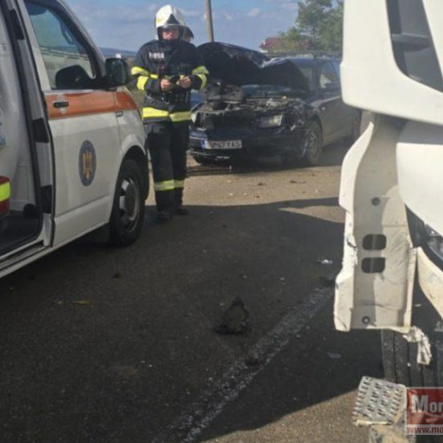 Două persoane rănite după un accident rutier la intersecția E58 cu drumul spre Huțani