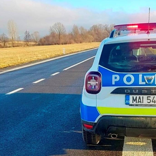 Transport ilegal de lemn depistat pe DJ 107 A la Vurpăr