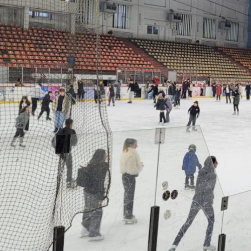 Patinoarul Dunărea din Galați își redeschide porțile weekendul acesta