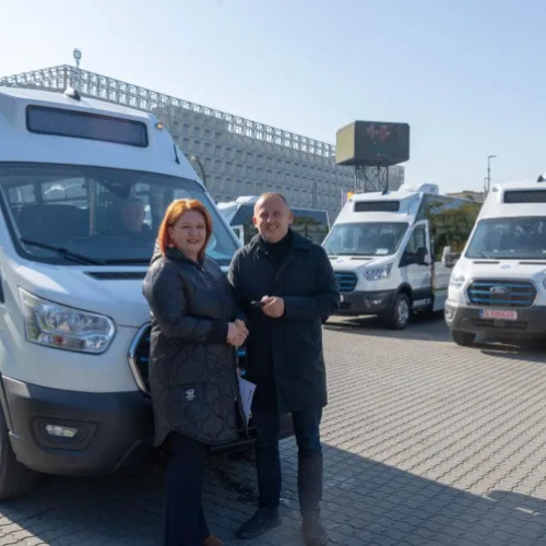Apahida primește un microbuz școlar electric pentru transportul elevilor