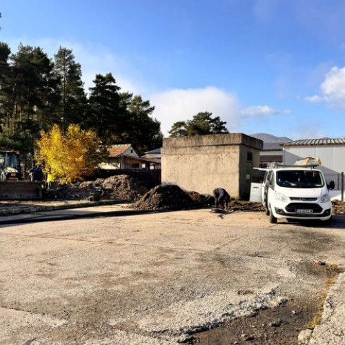 Primăria Zărneşti construiește un parc fotovoltaic pentru iluminatul public