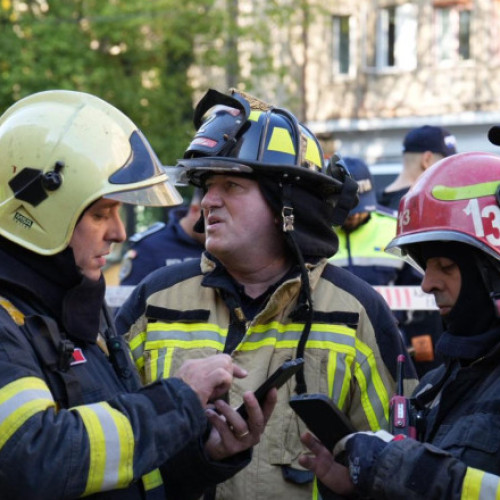 Explozia din Rahova: discuții între pompieri și Distrigaz privind alimentarea cu gaz