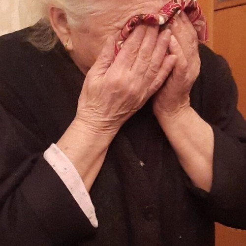 Parohia Vovidenia din Botoșani susține bătrânii printr-o campanie de ajutor