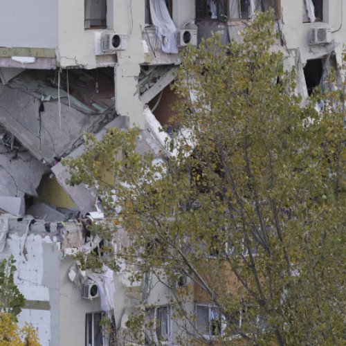 Explozie la un bloc din Rahova: trei victime și anchetă în desfășurare