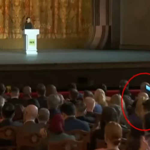 Diana Șoșoacă s-a întâlnit cu Vladimir Putin la aniversarea Russia Today