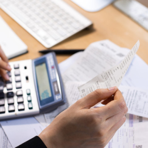 ANAF aplică popriri salariale pentru recuperarea datoriilor bugetare