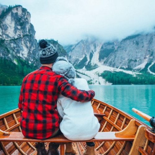 Finlanda, "cea mai fericită țară" reduce rata sinuciderilor și previne tragedii