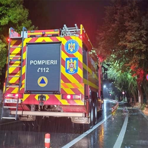 Explozie la un bloc din Bistrița: 17 persoane evacuate fără victime