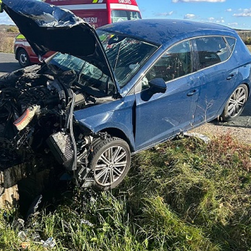 Accident rutier la Supuru de Sus cu o victimă încarcerată salvată de pompieri