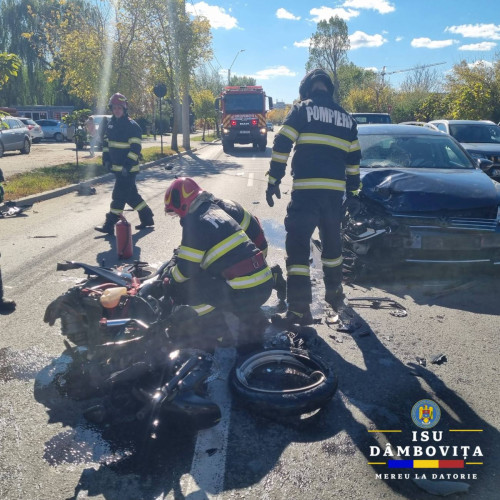 Accident rutier între un autoturism și o motocicletă la Târgoviște