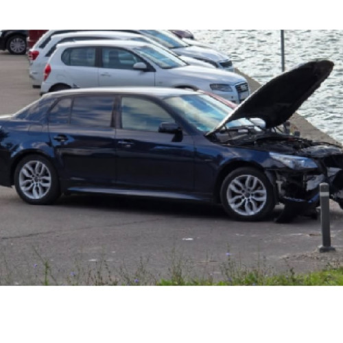 Incident amuzant cu un BMW în timpul unei manevre de parcare aglomerate în Constanța