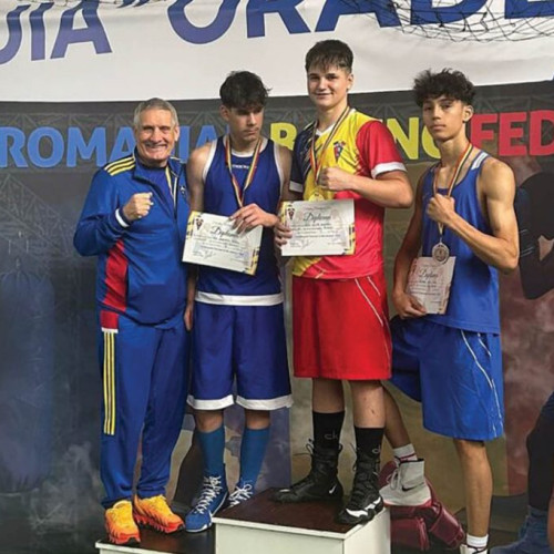 CSM Ploieşti cucereşte trei medalii la Finala Campionatului Naţional de Juniori la box