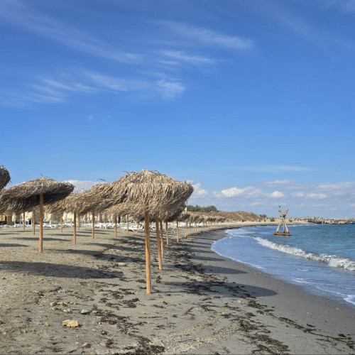 Tribunalul Constanța a decis ca plaja Modern să revină statului român