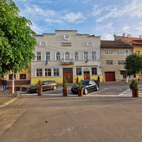 Primarul Făgărașului explică datoriile mari ale primăriei din cauza întârzierilor guvernamentale